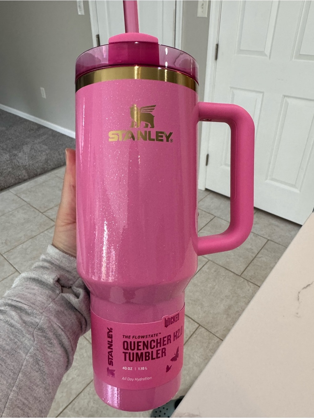 Stanley Wicked Glinda Quencher H2.0 Tumbler